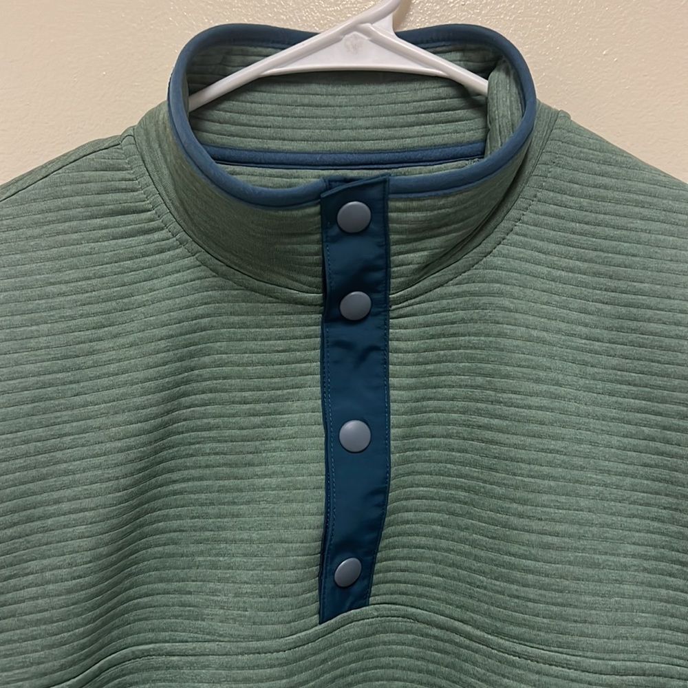 J. Crew Pullover Medium - image 2